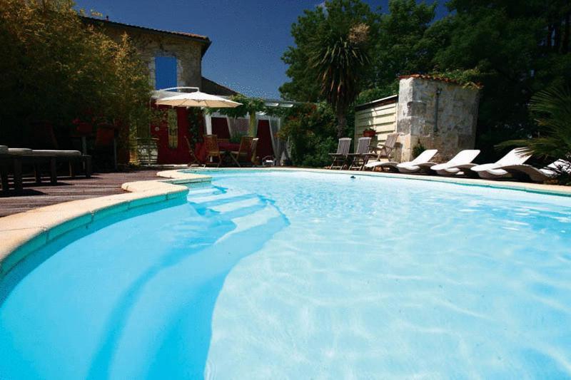 Hotel L'Hedoniste Chérac Exterior foto